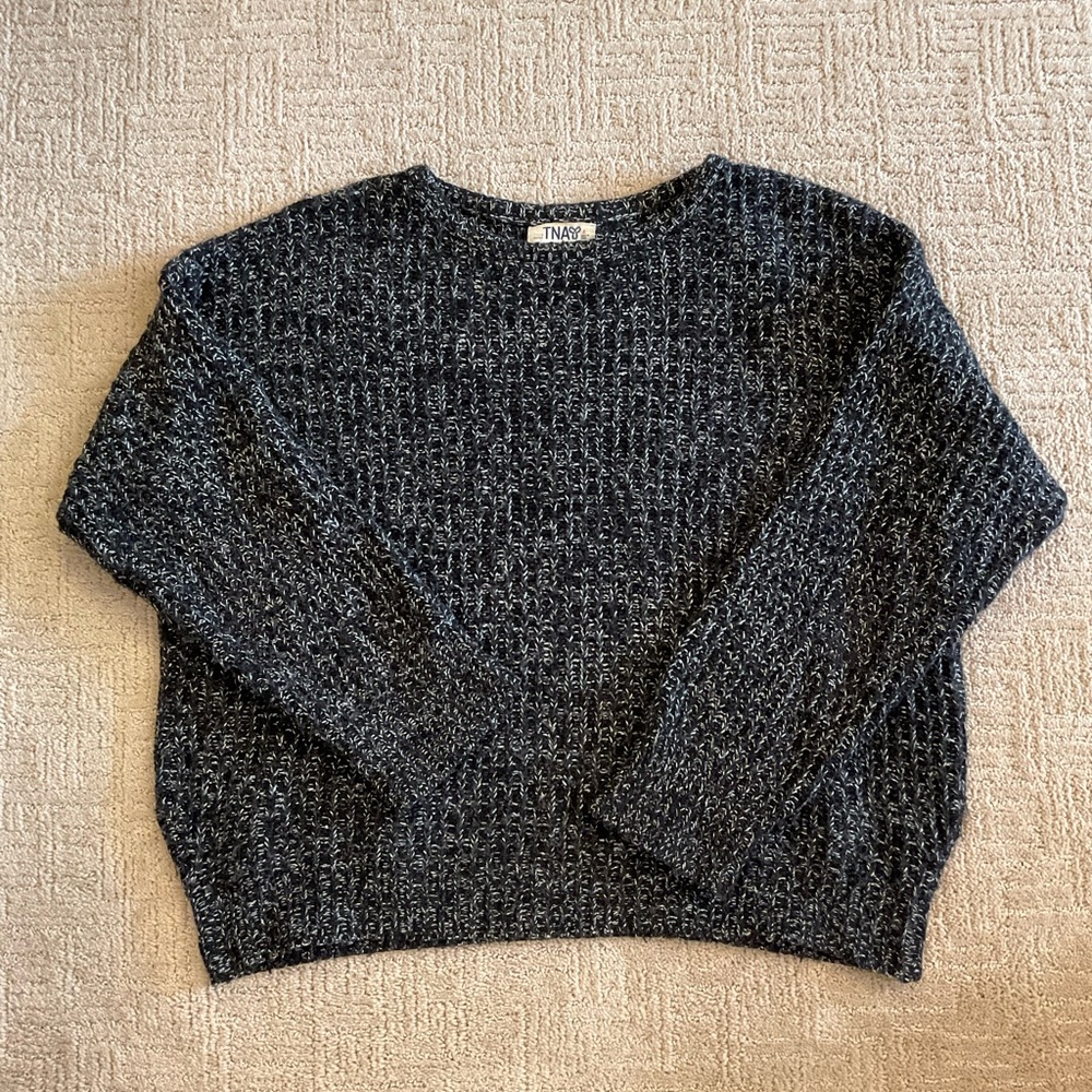 ✨ Aritzia TNA Oversized Cropped Boxy Wool Angora Cashmere Blend Sweater Black S